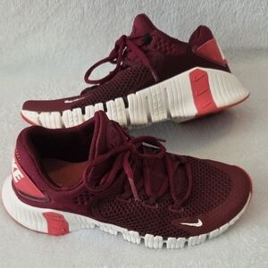 Nike Metcon 4 Dark Beetroot Sneakers